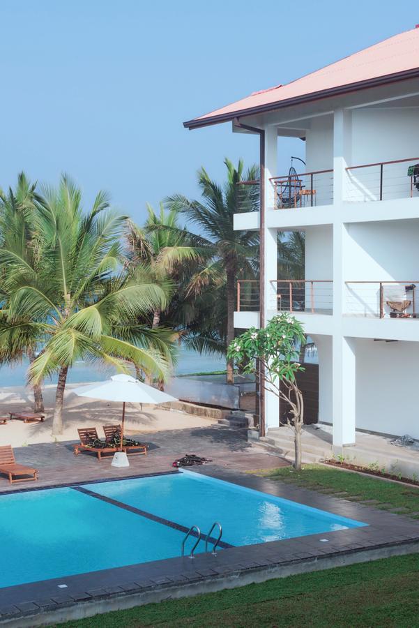 Cardamon Hotel Nilaveli Exterior photo